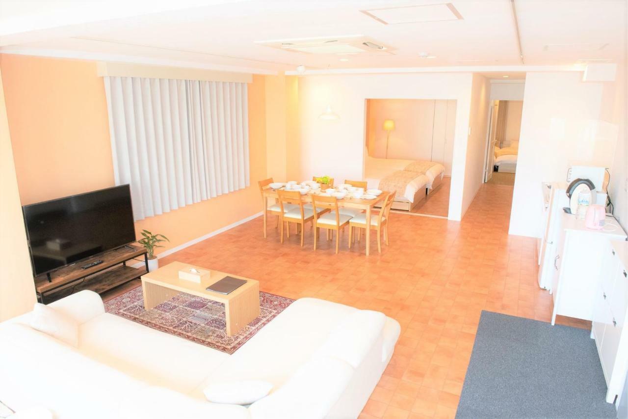 Big Room Guest House Osaka Exterior photo